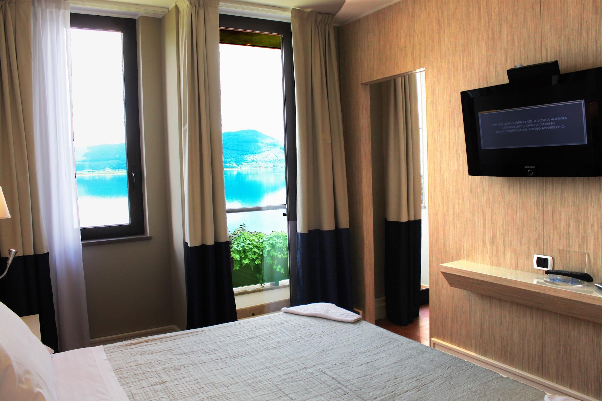 Relais Sans Soucis & Spa Ronciglione  Exterior photo